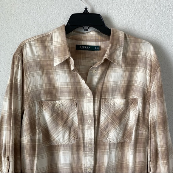 Lauren Ralph Lauren Women’s Plaid Flannel Button Down Size 2X - Picture 2 of 8